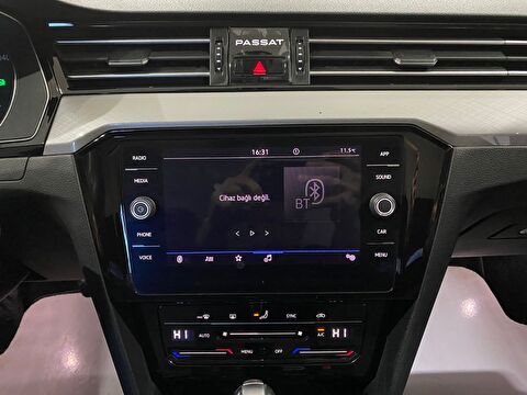 2022 Benzin Otomatik Volkswagen Passat Beyaz Gürel Tasarım Aksesuar Otomotiv San. Tic. Ltd. Şti.
