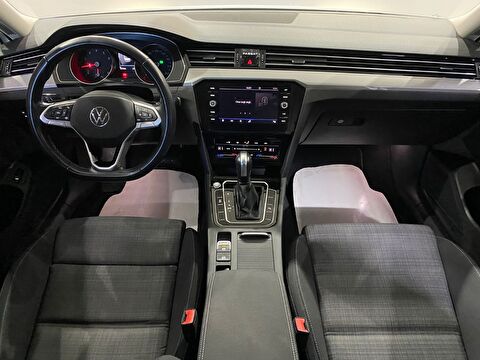 2022 Benzin Otomatik Volkswagen Passat Beyaz Gürel Tasarım Aksesuar Otomotiv San. Tic. Ltd. Şti.
