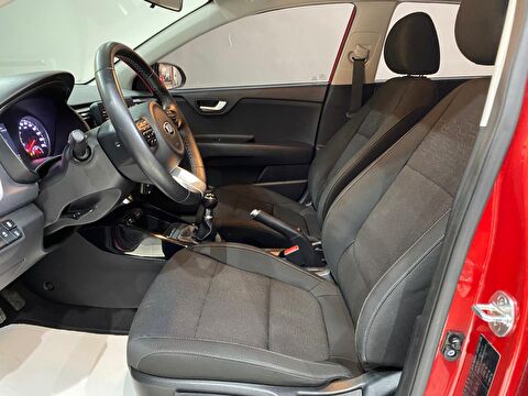 2021 Benzin Manuel Kia Rio Kırmızı Gürel Tasarım Aksesuar Otomotiv San. Tic. Ltd. Şti.