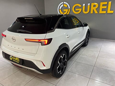 2022 Benzin Otomatik Opel Mokka Beyaz Gürel Tasarım Aksesuar Otomotiv San. Tic. Ltd. Şti.