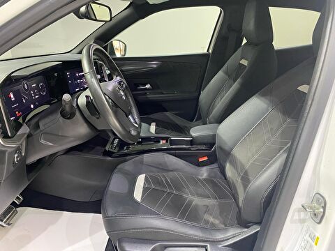2022 Benzin Otomatik Opel Mokka Beyaz Gürel Tasarım Aksesuar Otomotiv San. Tic. Ltd. Şti.