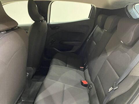 2023 Benzin Otomatik Renault Clio Beyaz Gürel Tasarım Aksesuar Otomotiv San. Tic. Ltd. Şti.