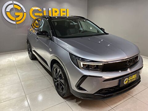 2024 Benzin Otomatik Opel Grandland Gümüş Gri Gürel Tasarım Aksesuar Otomotiv San. Tic. Ltd. Şti.