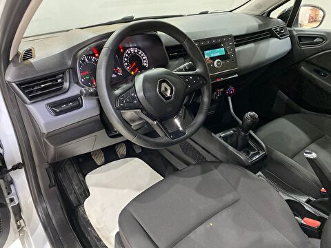 2022 Benzin Manuel Renault Clio Beyaz Gürel Tasarım Aksesuar Otomotiv San. Tic. Ltd. Şti.