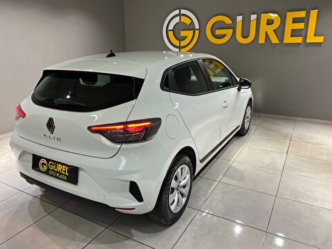 2023 Benzin Otomatik Renault Clio Beyaz Gürel Tasarım Aksesuar Otomotiv San. Tic. Ltd. Şti.