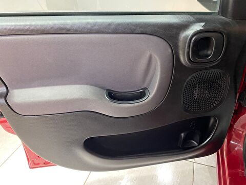 2013 Benzin Otomatik Fiat Panda Kırmızı Gürel Tasarım Aksesuar Otomotiv San. Tic. Ltd. Şti.