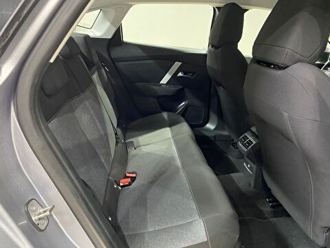 2023 Benzin Otomatik Citroen C4 X Gri Gürel Tasarım Aksesuar Otomotiv San. Tic. Ltd. Şti.