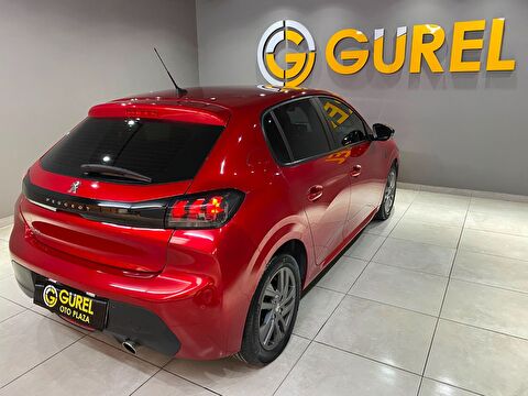 2022 Benzin Manuel Peugeot 208 Kırmızı Gürel Tasarım Aksesuar Otomotiv San. Tic. Ltd. Şti.