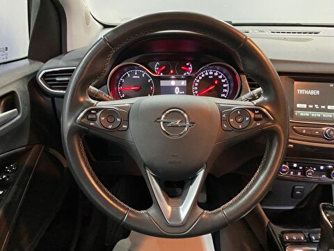 2021 Benzin Otomatik Opel Crossland Siyah Gürel Tasarım Aksesuar Otomotiv San. Tic. Ltd. Şti.