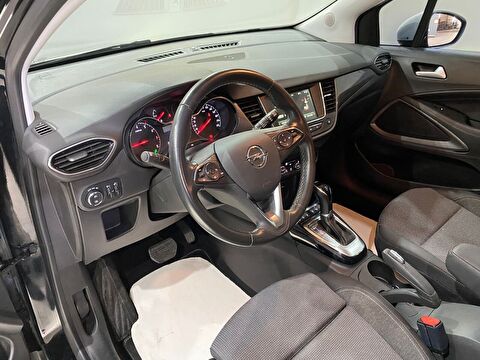 2021 Benzin Otomatik Opel Crossland Siyah Gürel Tasarım Aksesuar Otomotiv San. Tic. Ltd. Şti.