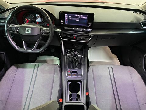 2021 Benzin Manuel Seat Leon Kırmızı Gürel Tasarım Aksesuar Otomotiv San. Tic. Ltd. Şti.