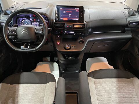 2022 Dizel Otomatik Citroen Berlingo Gri Gürel Tasarım Aksesuar Otomotiv San. Tic. Ltd. Şti.