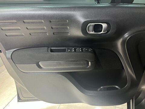 2022 Benzin Otomatik Citroen C3 AirCross Gri Gürel Tasarım Aksesuar Otomotiv San. Tic. Ltd. Şti.