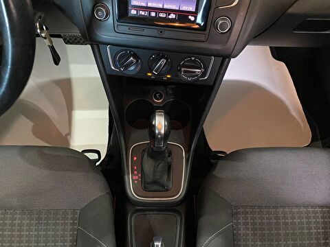 2016 Benzin Otomatik Volkswagen Polo Siyah Gürel Tasarım Aksesuar Otomotiv San. Tic. Ltd. Şti.