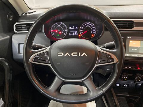 2023 Benzin Manuel Dacia Duster Yeşil Gürel Tasarım Aksesuar Otomotiv San. Tic. Ltd. Şti.
