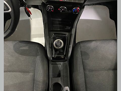 2023 Benzin Manuel Renault Clio Beyaz Gürel Tasarım Aksesuar Otomotiv San. Tic. Ltd. Şti.