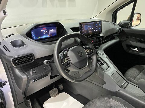 2026 Dizel Otomatik Peugeot Rifter Gri Gürel Tasarım Aksesuar Otomotiv San. Tic. Ltd. Şti.