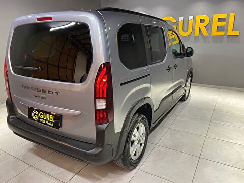 2026 Dizel Otomatik Peugeot Rifter Gri Gürel Tasarım Aksesuar Otomotiv San. Tic. Ltd. Şti.