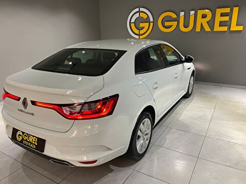 2021 Benzin Otomatik Renault Megane Beyaz Gürel Tasarım Aksesuar Otomotiv San. Tic. Ltd. Şti.