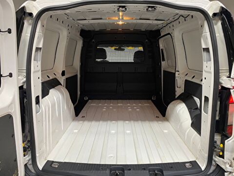 2022 Dizel Otomatik Volkswagen Caddy Beyaz Gürel Tasarım Aksesuar Otomotiv San. Tic. Ltd. Şti.