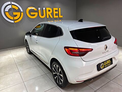 2023 Benzin Otomatik Renault Clio Beyaz Gürel Tasarım Aksesuar Otomotiv San. Tic. Ltd. Şti.
