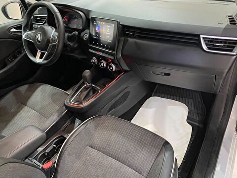 2023 Benzin Otomatik Renault Clio Beyaz Gürel Tasarım Aksesuar Otomotiv San. Tic. Ltd. Şti.