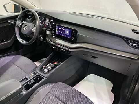 2022 Hybrid Otomatik Skoda Octavia Gri Gürel Tasarım Aksesuar Otomotiv San. Tic. Ltd. Şti.