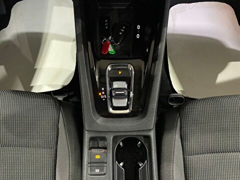 2022 Hybrid Otomatik Skoda Octavia Gri Gürel Tasarım Aksesuar Otomotiv San. Tic. Ltd. Şti.