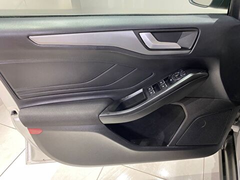 2024 Dizel Otomatik Ford Focus Gri Gürel Tasarım Aksesuar Otomotiv San. Tic. Ltd. Şti.
