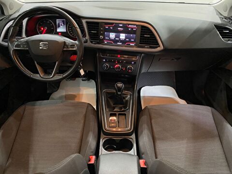 2017 Benzin Manuel Seat Leon Gümüş Gri Gürel Tasarım Aksesuar Otomotiv San. Tic. Ltd. Şti.