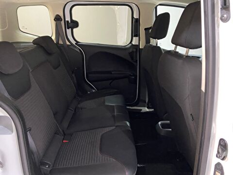 2023 Benzin Manuel Ford Tourneo Courier Beyaz Gürel Tasarım Aksesuar Otomotiv San. Tic. Ltd. Şti.