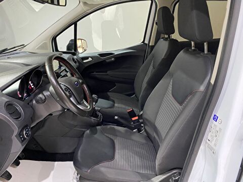 2023 Benzin Manuel Ford Tourneo Courier Beyaz Gürel Tasarım Aksesuar Otomotiv San. Tic. Ltd. Şti.