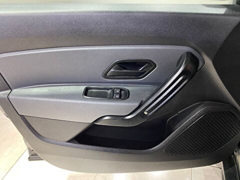 2022 Benzin Manuel Dacia Duster Gri Gürel Tasarım Aksesuar Otomotiv San. Tic. Ltd. Şti.