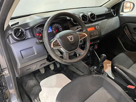 2022 Benzin Manuel Dacia Duster Gri Gürel Tasarım Aksesuar Otomotiv San. Tic. Ltd. Şti.