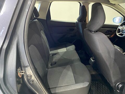 2022 Benzin Manuel Dacia Duster Gri Gürel Tasarım Aksesuar Otomotiv San. Tic. Ltd. Şti.