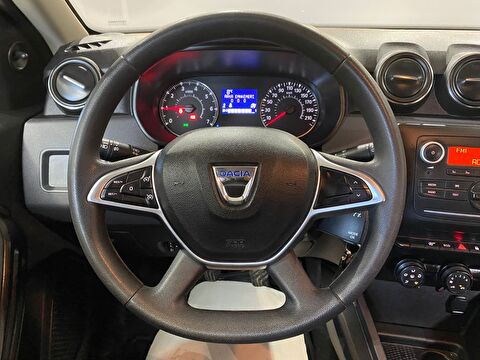 2022 Benzin Manuel Dacia Duster Gri Gürel Tasarım Aksesuar Otomotiv San. Tic. Ltd. Şti.