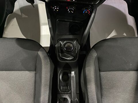 TaksitliOto.Net | 2.El Dacia Duster SUV 1.0 Tce ECO-G Comfort | Manuel & Benzin + LPG | Beyaz | İzmir.2el 2022 Benzin + LPG Manuel Dacia Duster Beyaz Gürel Tasarım Aksesuar Otomotiv San. Tic. Ltd. Şti.