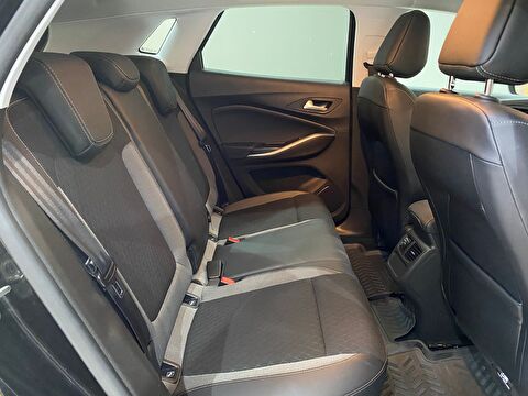 2022 Dizel Otomatik Opel Grandland Siyah Gürel Tasarım Aksesuar Otomotiv San. Tic. Ltd. Şti.