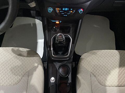 2023 Benzin Manuel Ford Tourneo Courier Beyaz Gürel Tasarım Aksesuar Otomotiv San. Tic. Ltd. Şti.