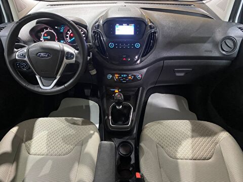 2023 Benzin Manuel Ford Tourneo Courier Beyaz Gürel Tasarım Aksesuar Otomotiv San. Tic. Ltd. Şti.
