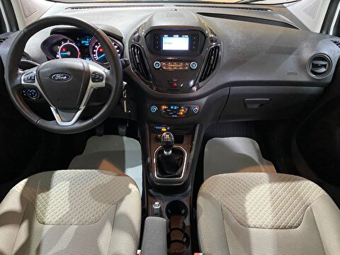 2023 Benzin Manuel Ford Tourneo Courier Beyaz Gürel Tasarım Aksesuar Otomotiv San. Tic. Ltd. Şti.