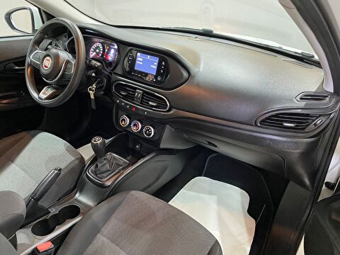 2023 Dizel Manuel Fiat Egea Beyaz Gürel Tasarım Aksesuar Otomotiv San. Tic. Ltd. Şti.