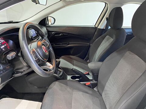 2023 Dizel Manuel Fiat Egea Beyaz Gürel Tasarım Aksesuar Otomotiv San. Tic. Ltd. Şti.