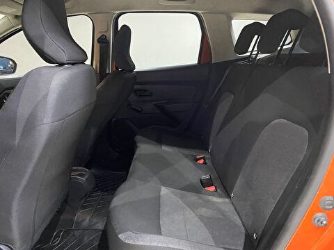 2022 Benzin Manuel Dacia Duster Turuncu Gürel Tasarım Aksesuar Otomotiv San. Tic. Ltd. Şti.