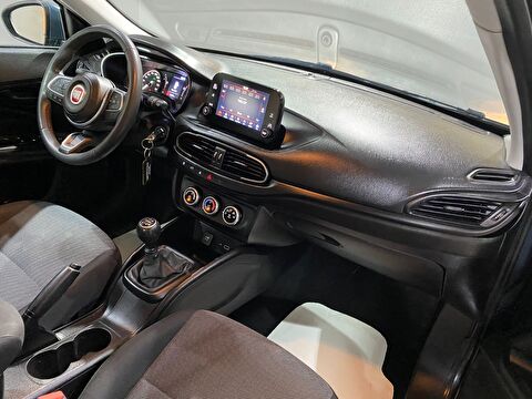 2023 Benzin Manuel Fiat Egea Gri Gürel Tasarım Aksesuar Otomotiv San. Tic. Ltd. Şti.
