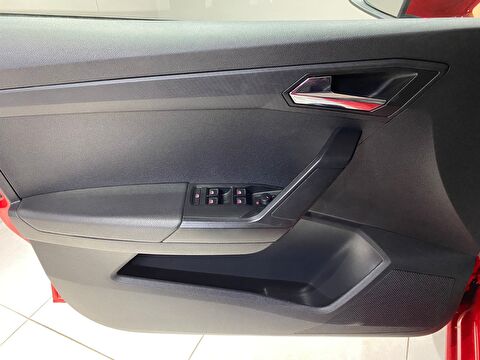 TaksitliOto.Net | 2.El Seat Ibiza Hatchback 1.0 Evo Start&Stop Style | Manuel & Benzin | Kırmızı | İzmir.2el 2021 Benzin Manuel Seat Ibiza Kırmızı Gürel Tasarım Aksesuar Otomotiv San. Tic. Ltd. Şti.