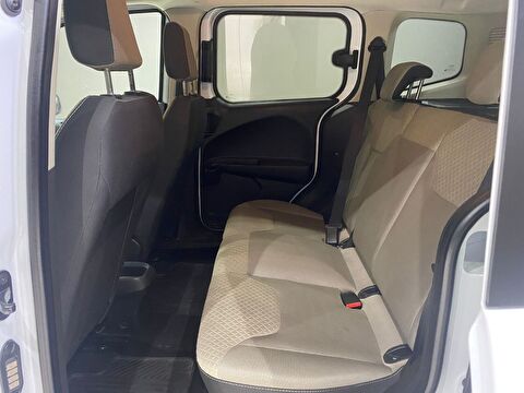 2023 Benzin Manuel Ford Tourneo Courier Beyaz Gürel Tasarım Aksesuar Otomotiv San. Tic. Ltd. Şti.