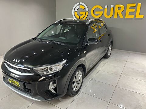 2023 Benzin Otomatik Kia Stonic Siyah Gürel Tasarım Aksesuar Otomotiv San. Tic. Ltd. Şti.