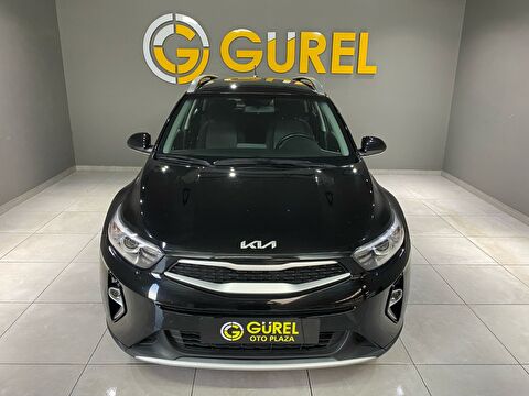 2023 Benzin Otomatik Kia Stonic Siyah Gürel Tasarım Aksesuar Otomotiv San. Tic. Ltd. Şti.