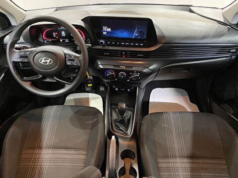 2025 Benzin Manuel Hyundai i20 Mavi Gürel Tasarım Aksesuar Otomotiv San. Tic. Ltd. Şti.